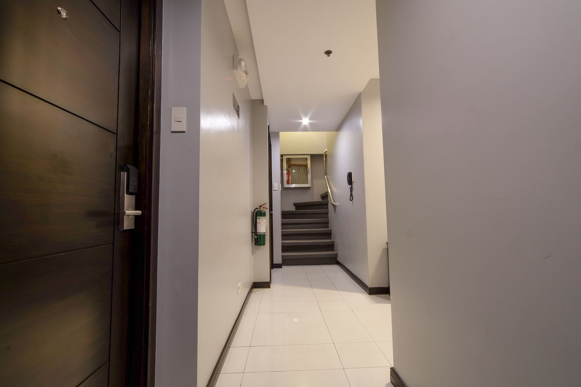 Zen Rooms Durban Poblacion Makati Makati City Екстериор снимка