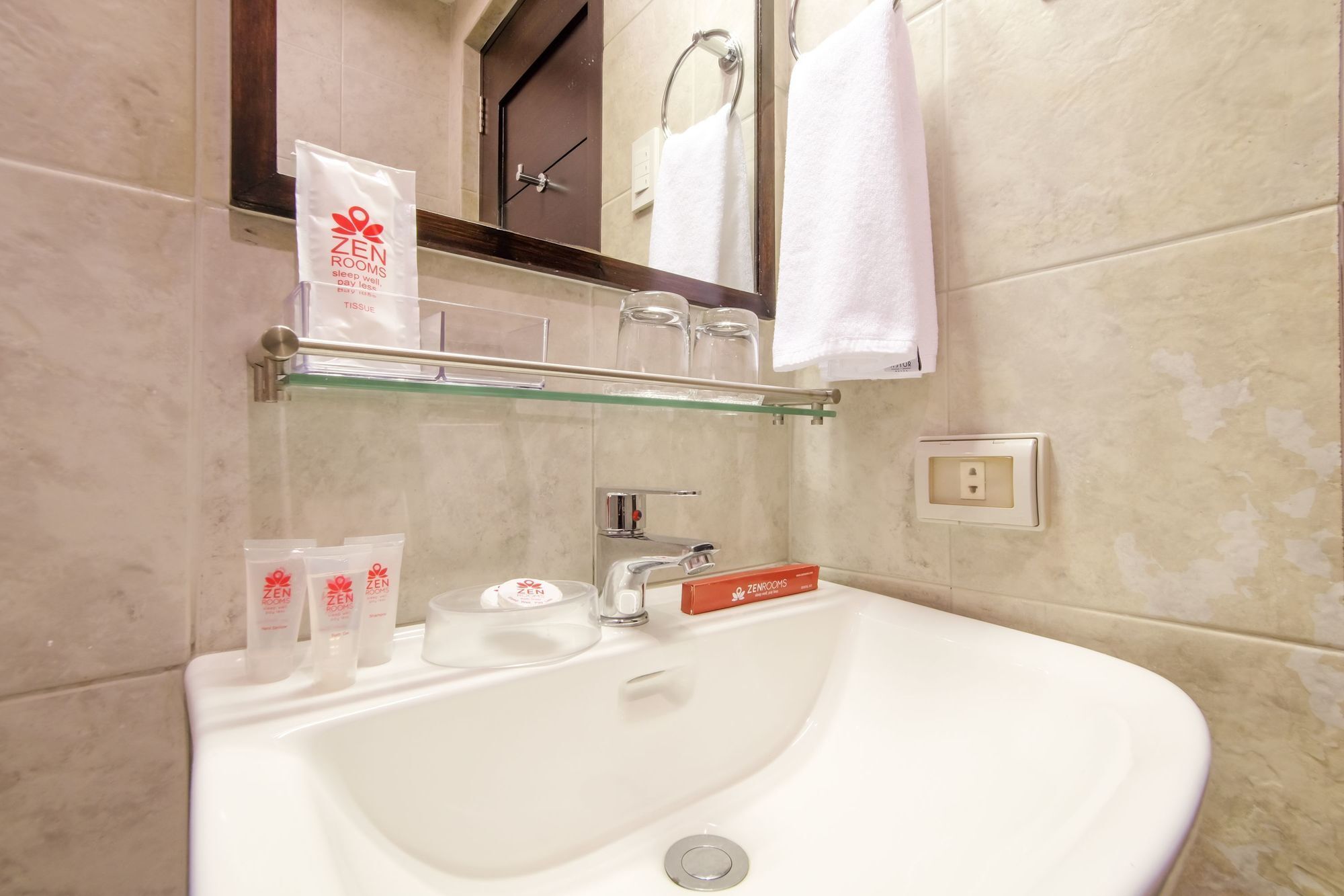 Zen Rooms Durban Poblacion Makati Makati City Екстериор снимка